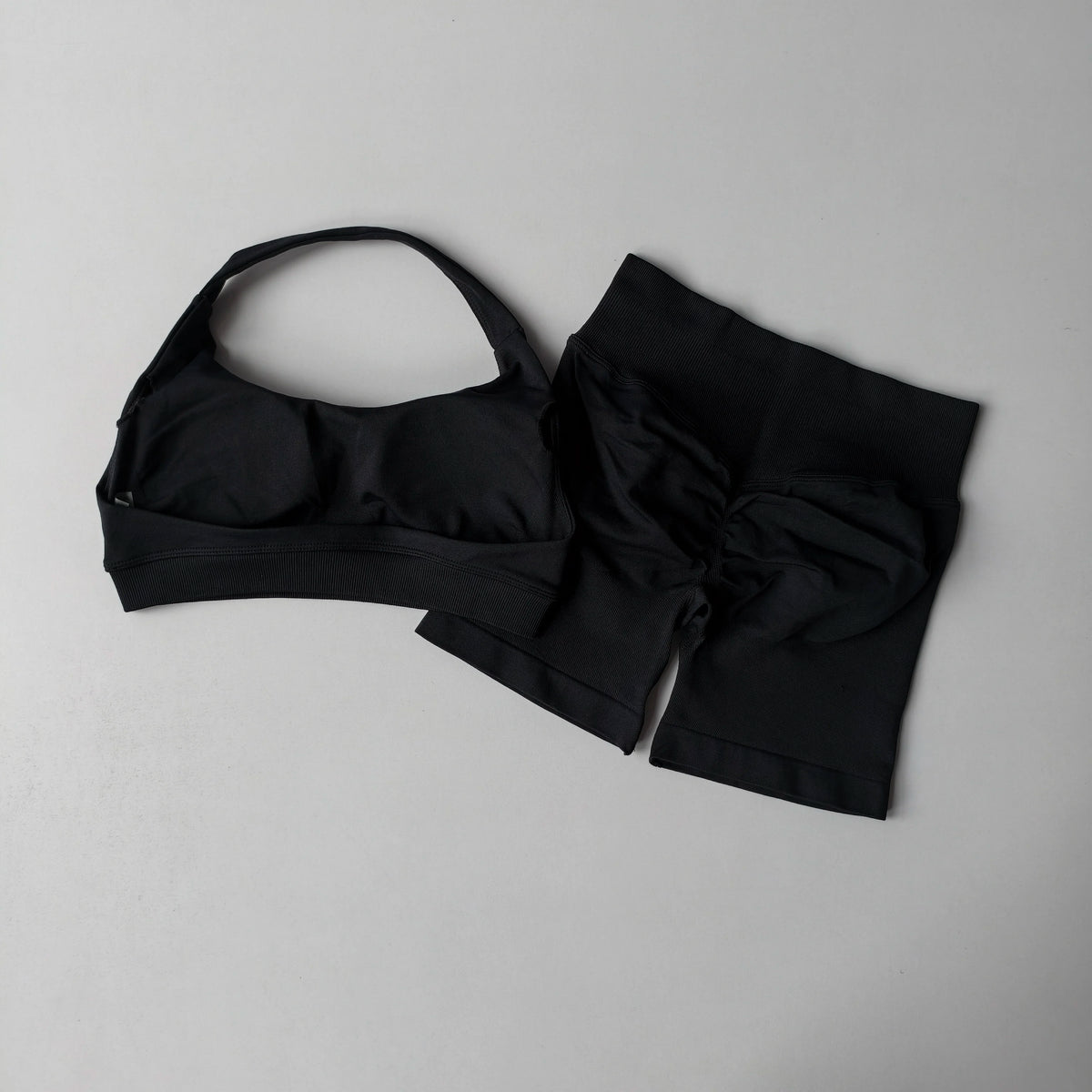 From Luxe Set | Seamless Contour Activewear
